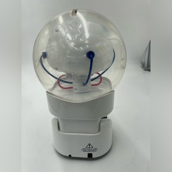 BRIAN THE BRAIN MEGA Brands 2007 Interactive Moving Talking Toy Robot Head RARE. - Picture 12 of 12